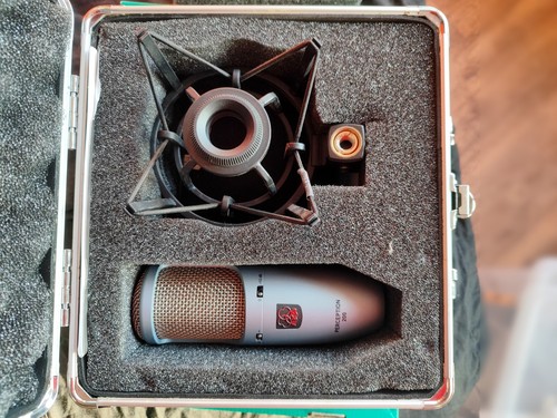 Akg perception 200 - akg,